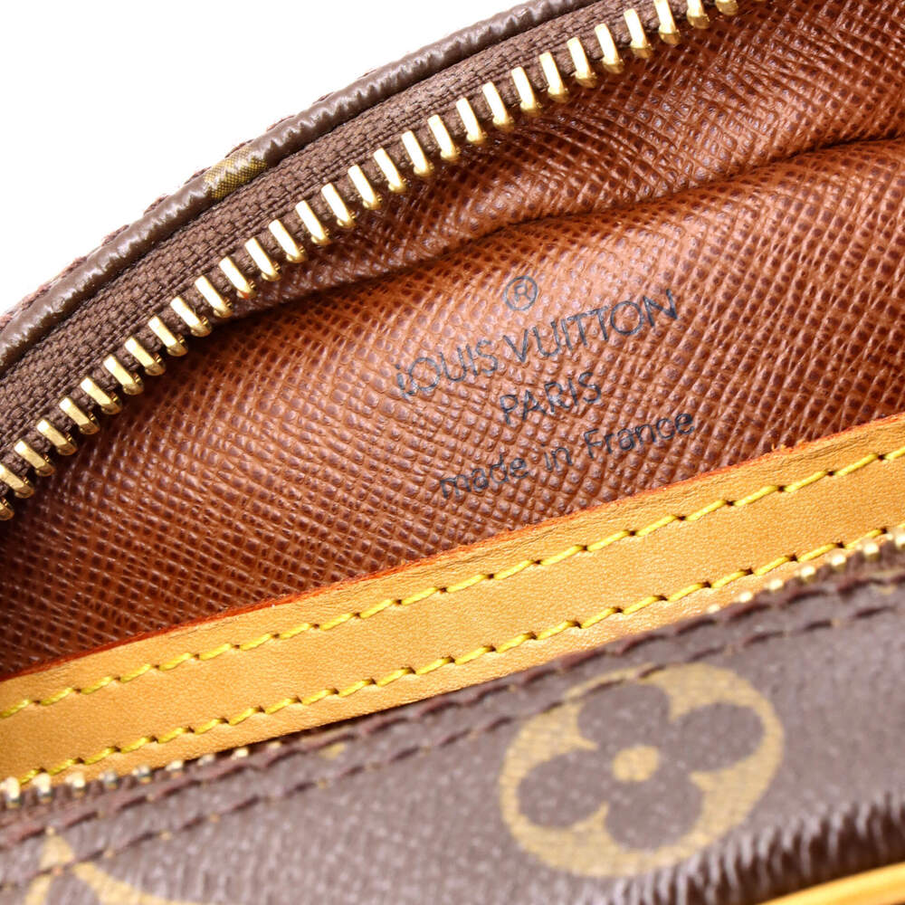 Louis Vuitton Blois Handbag Monogram Canvas - Picture 6 of 6